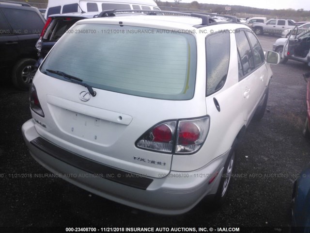 JTJHF10U020235329 - 2002 LEXUS RX 300 WHITE photo 4