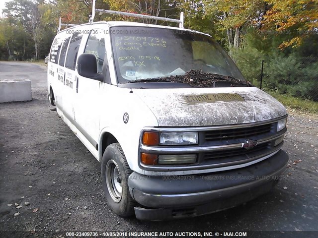 1GNFG15WX11228812 - 2001 CHEVROLET EXPRESS G1500  WHITE photo 1