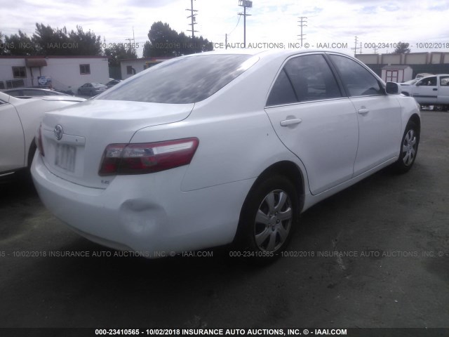 4T4BE46K99R138315 - 2009 TOYOTA CAMRY SE/LE/XLE WHITE photo 4