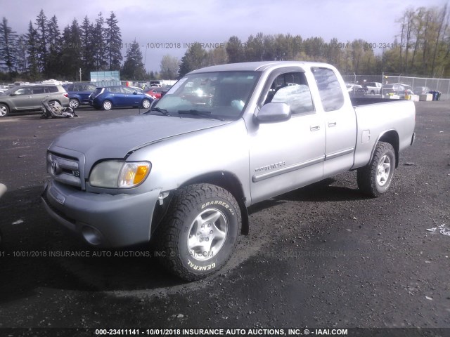 5TBBT44124S440095 - 2004 TOYOTA TUNDRA ACCESS CAB SR5 SILVER photo 2