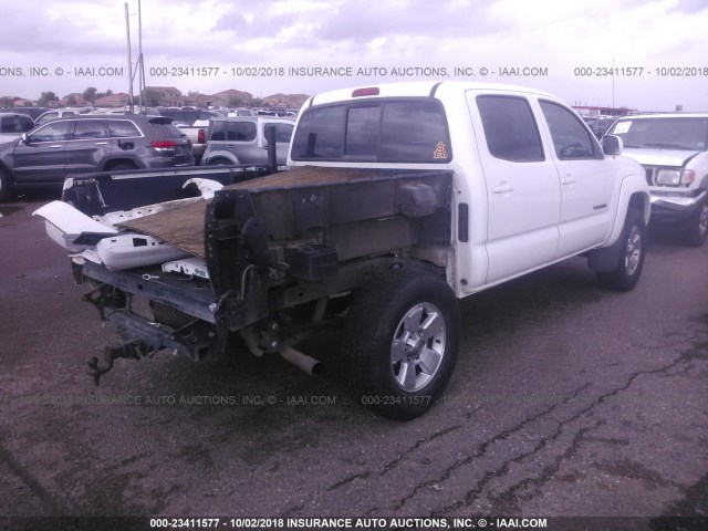 5TEJU62N45Z069074 - 2005 TOYOTA TACOMA DOUBLE CAB PRERUNNER WHITE photo 4