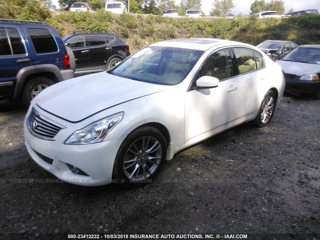 JN1CV6AR7CM972872 - 2012 INFINITI G37 WHITE photo 2