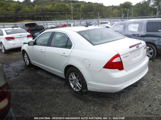 3FAHP0GA8CR344635 - 2012 FORD FUSION S WHITE photo 3