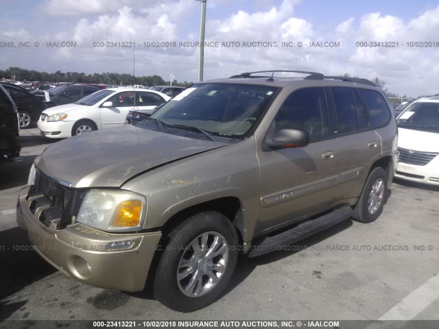 1GKDS13S742439113 - 2004 GMC ENVOY GOLD photo 2