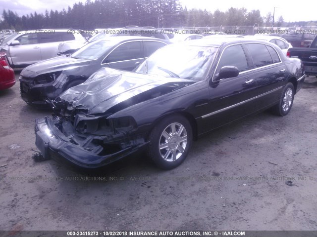 2LNBL8EV0BX754924 - 2011 LINCOLN TOWN CAR EXECUTIVE L BLACK photo 2