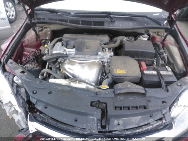 4T1BF1FK0FU898702 - 2015 TOYOTA CAMRY LE/XLE/SE/XSE RED photo 10