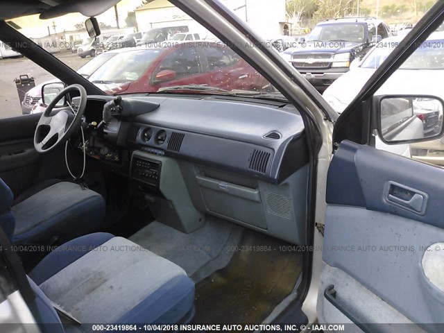 JM3LV5222L0223730 - 1990 MAZDA MPV WAGON SILVER photo 5