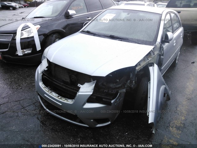 KNADH5A31A6646627 - 2010 KIA RIO LX/SX SILVER photo 6