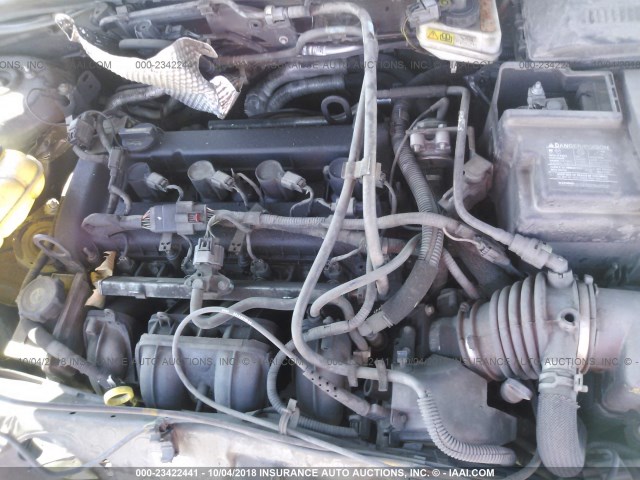 1FAFP31N86W149768 - 2006 FORD FOCUS ZX3 GRAY photo 10