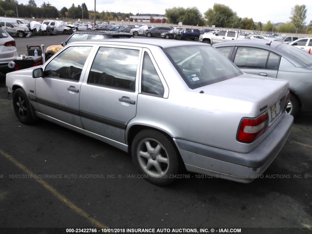 YV1LS5544V2360944 - 1997 VOLVO 850 SILVER photo 3