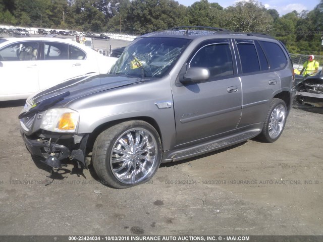 1GKET63M862274045 - 2006 GMC ENVOY DENALI GRAY photo 2