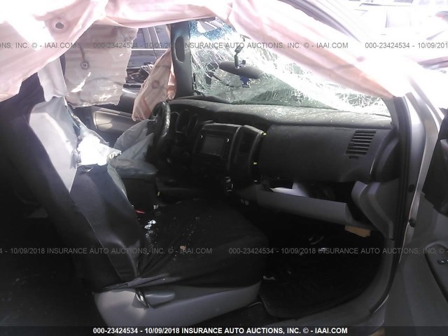 5TFTX4CNXFX065039 - 2015 TOYOTA TACOMA ACCESS CAB ვერცხლისფერი ფოტო 5