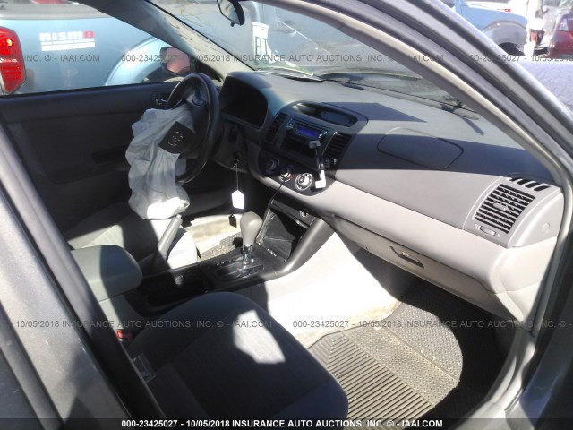 4T1BE32K16U726098 - 2006 TOYOTA CAMRY LE/XLE/SE GRAY photo 5