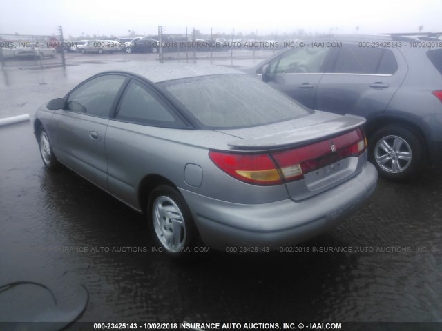 1G8ZH1270WZ257285 - 1998 SATURN SC2 GRAY photo 3