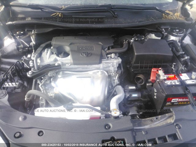 4T1BF1FK9HU329799 - 2017 TOYOTA CAMRY LE/XLE/SE/XSE GRAY photo 10