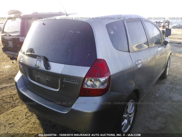 JHMGD37467S018366 - 2007 HONDA FIT GRAY photo 4