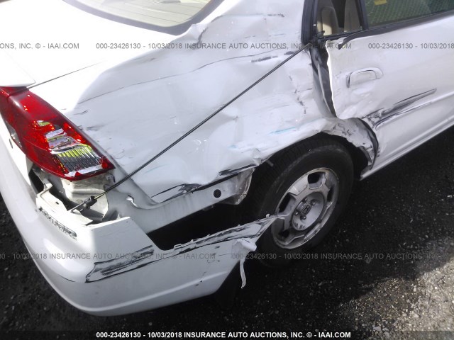 JHMES95613S025479 - 2003 HONDA CIVIC HYBRID WHITE photo 6