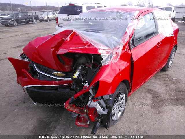 1G1JB5SH9H4162060 - 2017 CHEVROLET SONIC LS RED photo 2