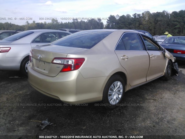 4T1BF1FK1CU169930 - 2012 TOYOTA CAMRY SE/LE/XLE GOLD photo 4