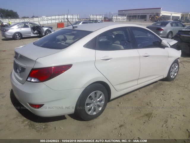 KMHCT4AE4GU116161 - 2016 HYUNDAI ACCENT SE WHITE photo 4