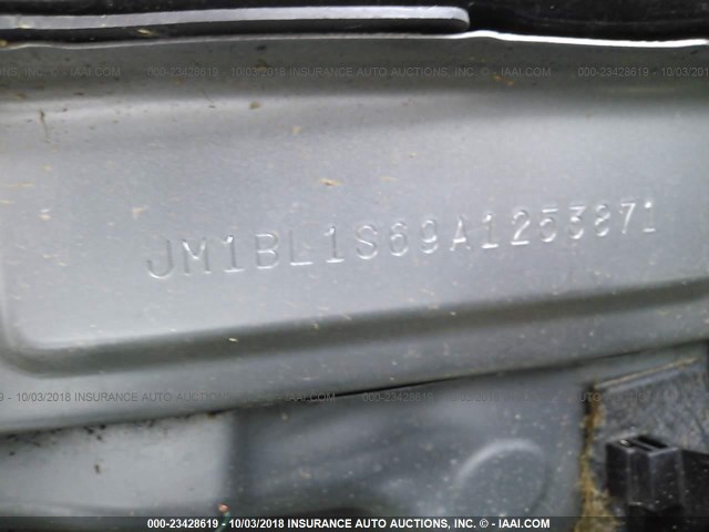 JM1BL1S69A1253871 - 2010 MAZDA 3 S SILVER photo 9