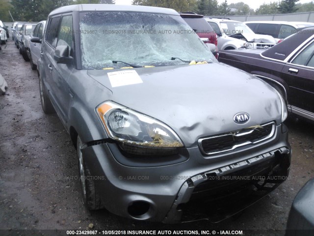 KNDJT2A63D7554785 - 2013 KIA SOUL +/!/SPORT GRAY photo 6