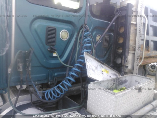 1FUJGECK79LAA6939 - 2009 FREIGHTLINER CASCADIA 125  BLUE photo 7