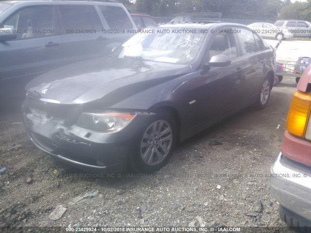 WBAVC73557KP34688 - 2007 BMW 328 XI SULEV GRAY photo 2