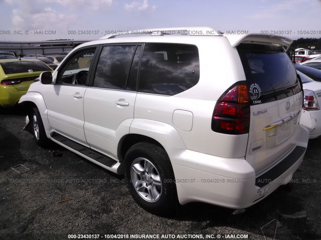 JTJBT20X850087773 - 2005 LEXUS GX 470 WHITE photo 3