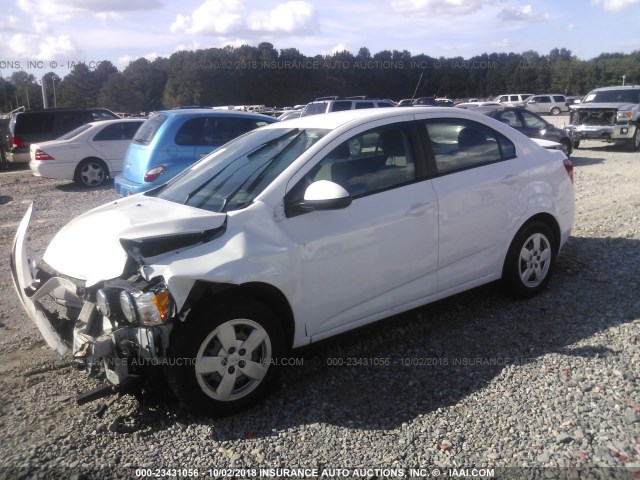 1G1JA5SH4F4171023 - 2015 CHEVROLET SONIC LS 白色 照片 2