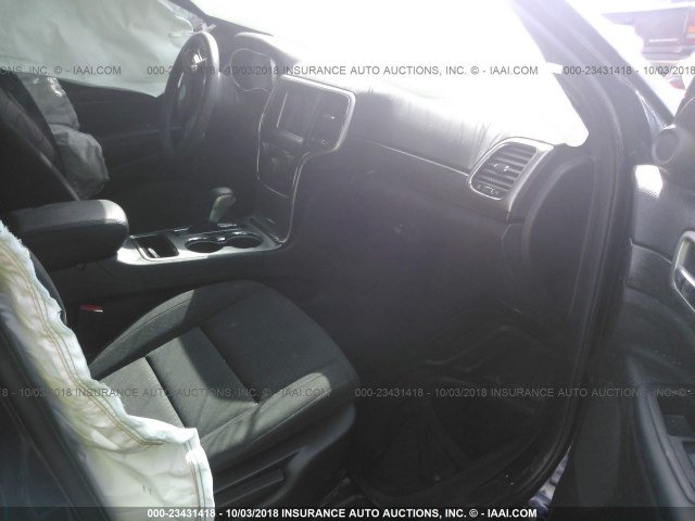 1C4RJEAG7JC277810 - 2018 JEEP GRAND CHEROKEE LAREDO 黑色 照片 5