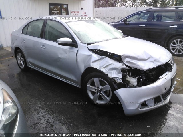 3VWLL7AJ7CM389805 - 2012 VOLKSWAGEN JETTA TDI SILVER photo 1