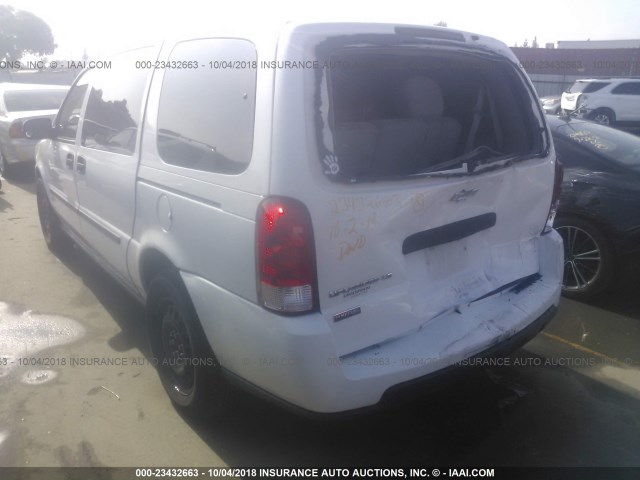 1GNDV23W28D131361 - 2008 CHEVROLET UPLANDER LS WHITE photo 3