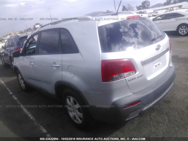 5XYKT4A27BG111777 - 2011 KIA SORENTO LX SILVER photo 3