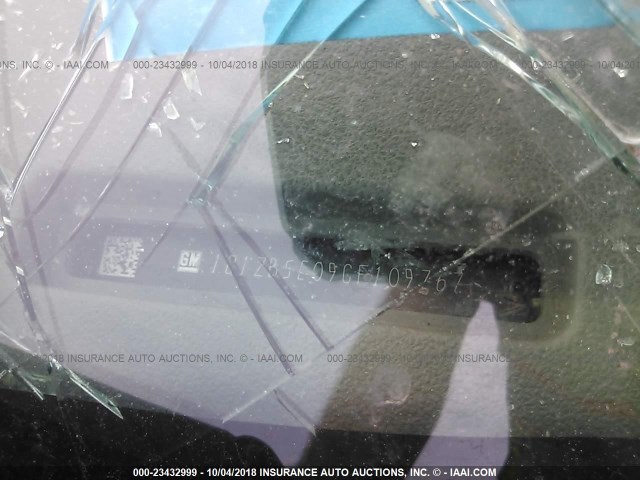 1G1ZB5E09CF109767 - 2012 CHEVROLET MALIBU LS 银色 照片 9