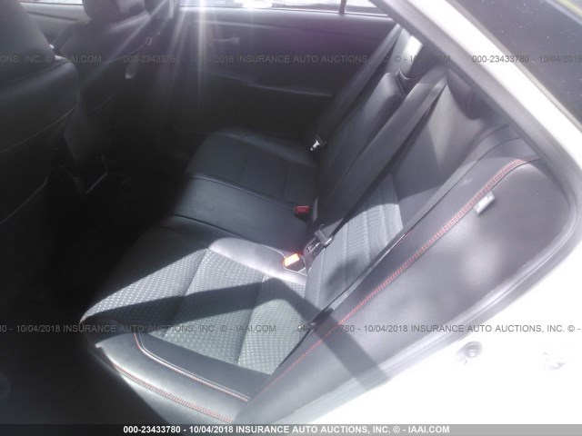 4T1BF1FK3FU003574 - 2015 TOYOTA CAMRY LE/XLE/SE/XSE WHITE photo 8