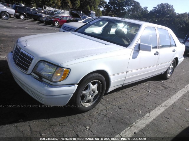 WDBGA43G1WA394458 - 1998 MERCEDES-BENZ S 420 WHITE photo 2