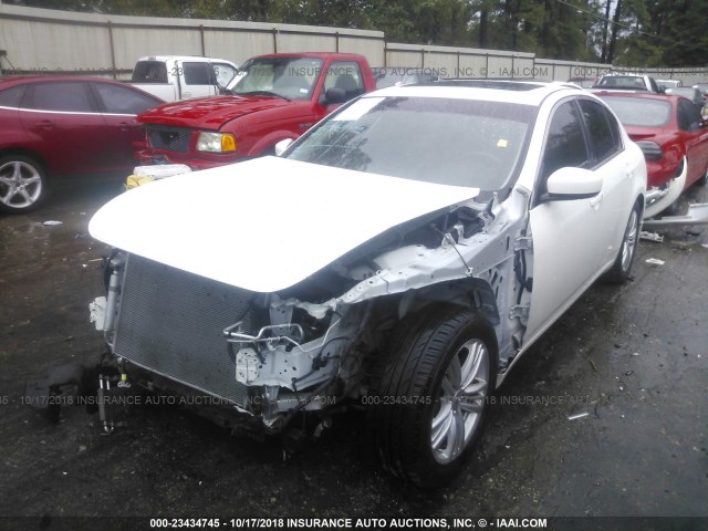 JN1CV6APXFM580830 - 2015 INFINITI Q40 WHITE photo 2