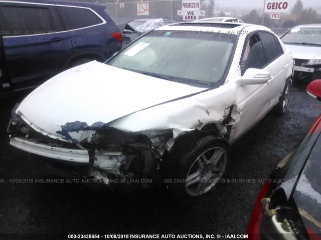 19UUA662X8A045495 - 2008 ACURA TL WHITE photo 2