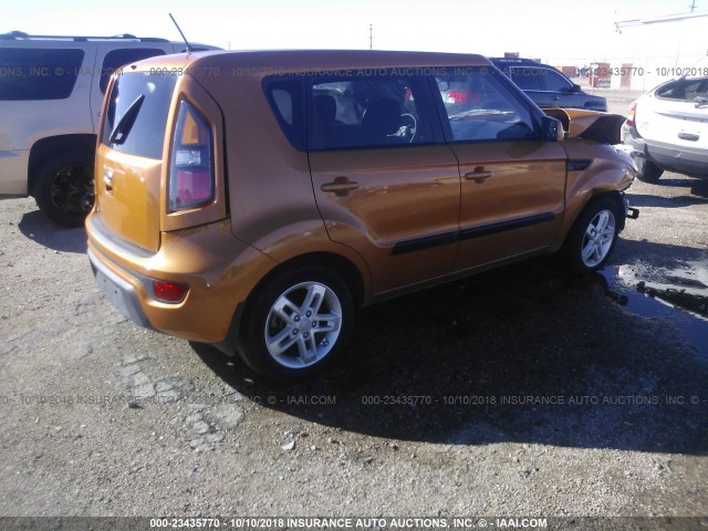 KNDJT2A2XB7212924 - 2011 KIA SOUL +/!/SPORT ORANGE photo 4