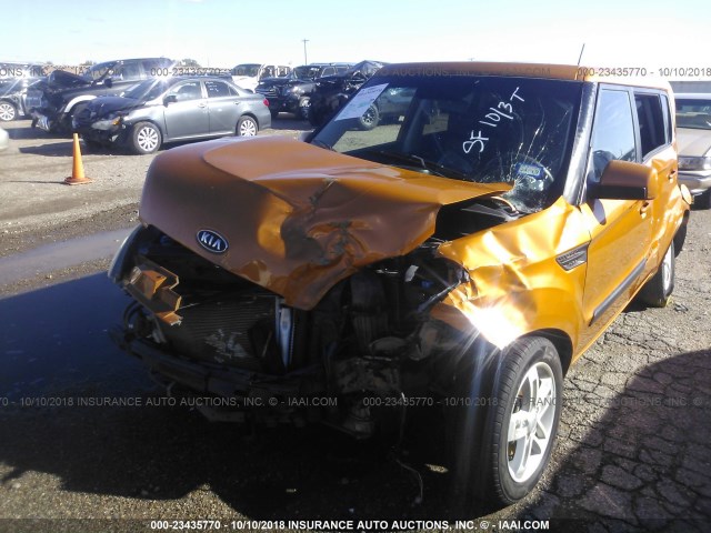 KNDJT2A2XB7212924 - 2011 KIA SOUL +/!/SPORT ORANGE photo 6