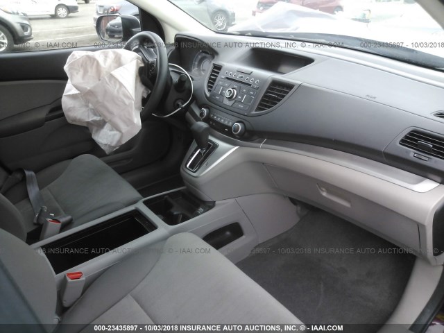 5J6RM3H36EL013945 - 2014 HONDA CR-V LX BURGUNDY photo 5