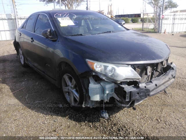 4T1BF1FK0EU798145 - 2014 TOYOTA CAMRY L/SE/LE/XLE 黑色 照片 1