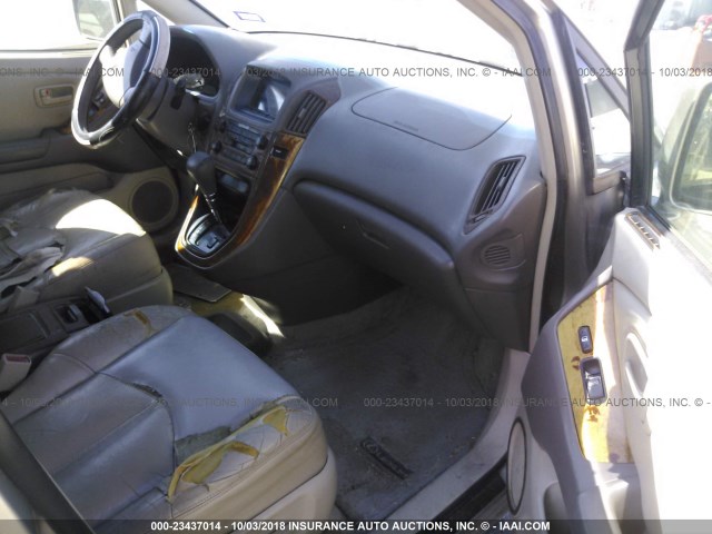 JT6HF10U9X0038452 - 1999 LEXUS RX 300 GOLD photo 5