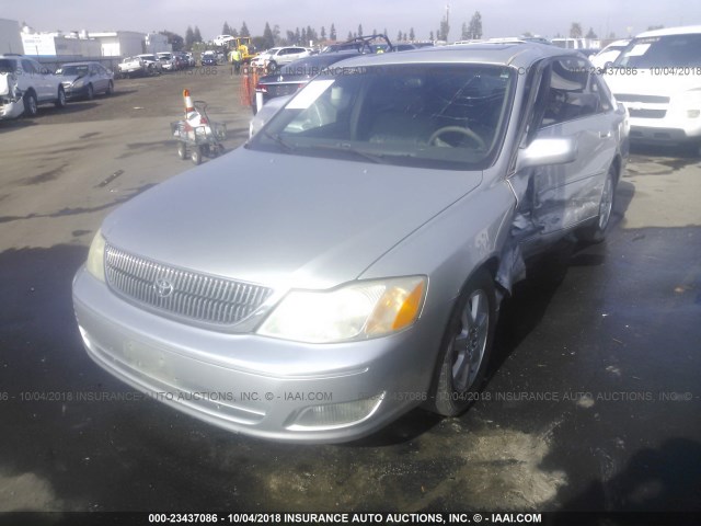 4T1BF28BX1U118880 - 2001 TOYOTA AVALON XL/XLS GRAY photo 2