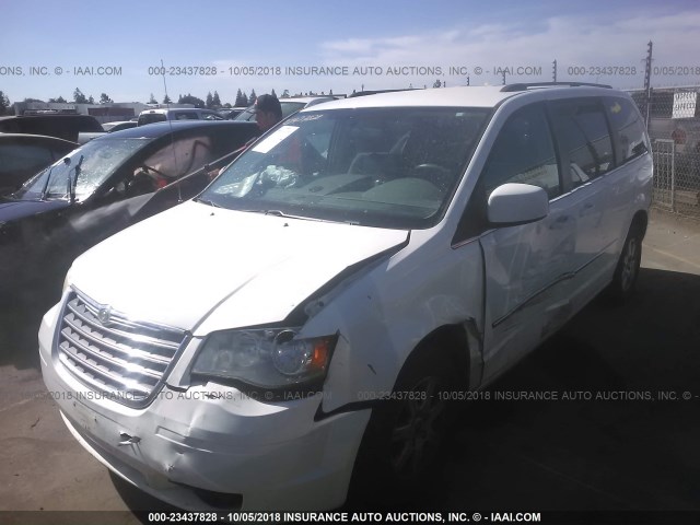 2A4RR5D15AR358757 - 2010 CHRYSLER TOWN & COUNTRY TOURING WHITE photo 2