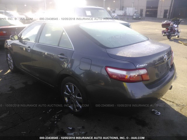 4T1BE46K27U042159 - 2007 TOYOTA CAMRY NEW GENERAT CE/LE/XLE/SE GRAY photo 3