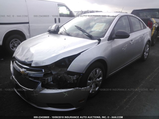 1G1PA5SG1E7251443 - 2014 CHEVROLET CRUZE LS SILVER photo 2