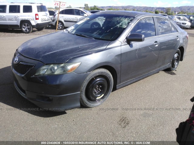 4T1BK46K67U534878 - 2007 TOYOTA CAMRY NEW GENERAT LE/XLE/SE GRAY photo 2