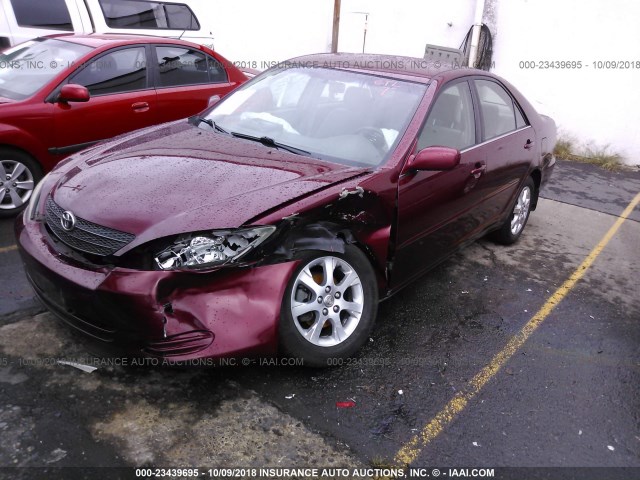 4T1BE32K84U360699 - 2004 TOYOTA CAMRY LE/XLE/SE MAROON photo 2